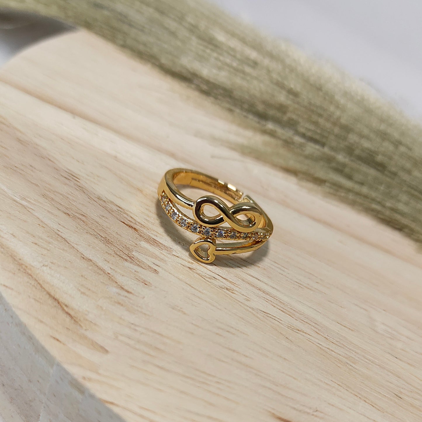 Gold infinity ring