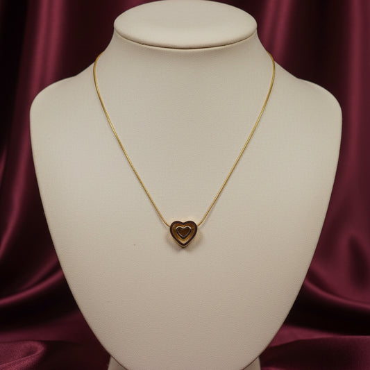Hanging heart pendant necklace