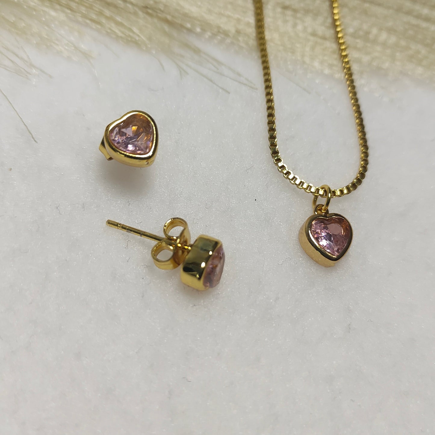 Heart pendant earring set