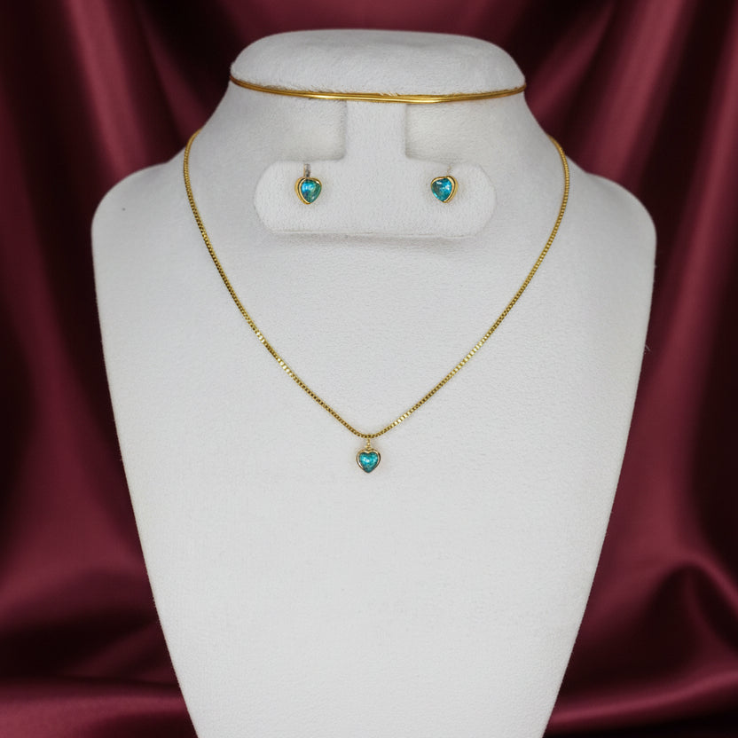 Heart pendant earring set