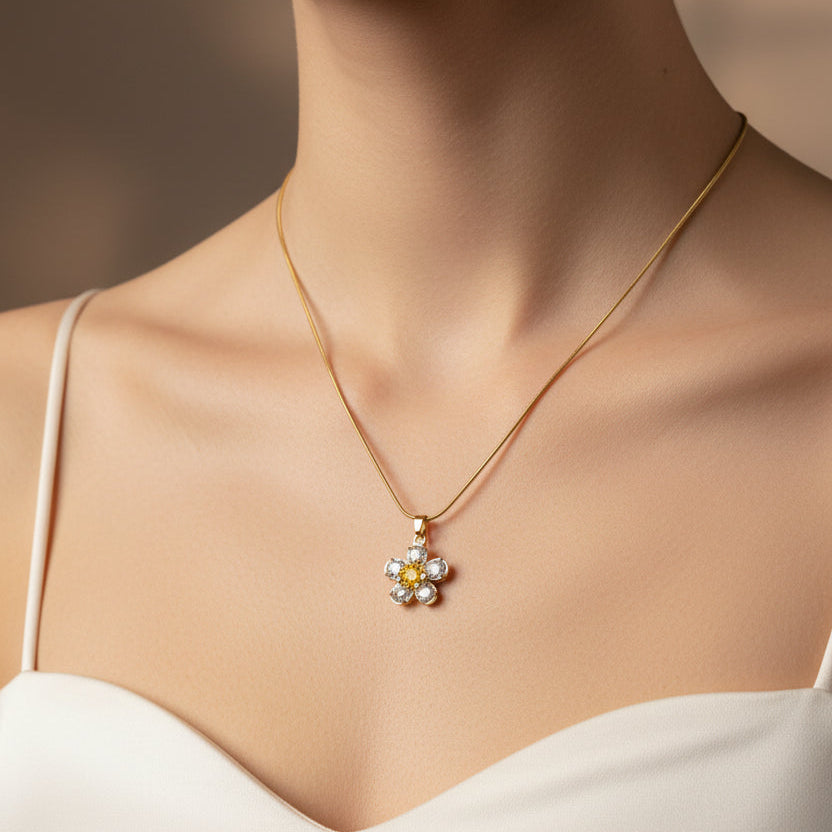 White flower pendant necklace