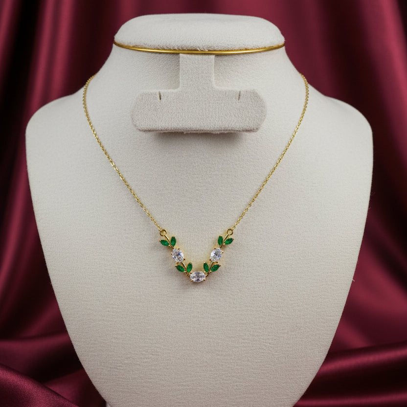 Tulip pendant necklace