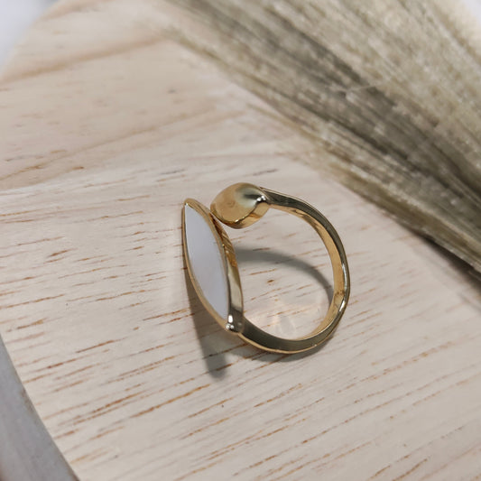 Marquise ring