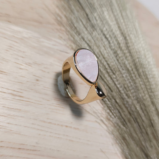 Teardrop ring