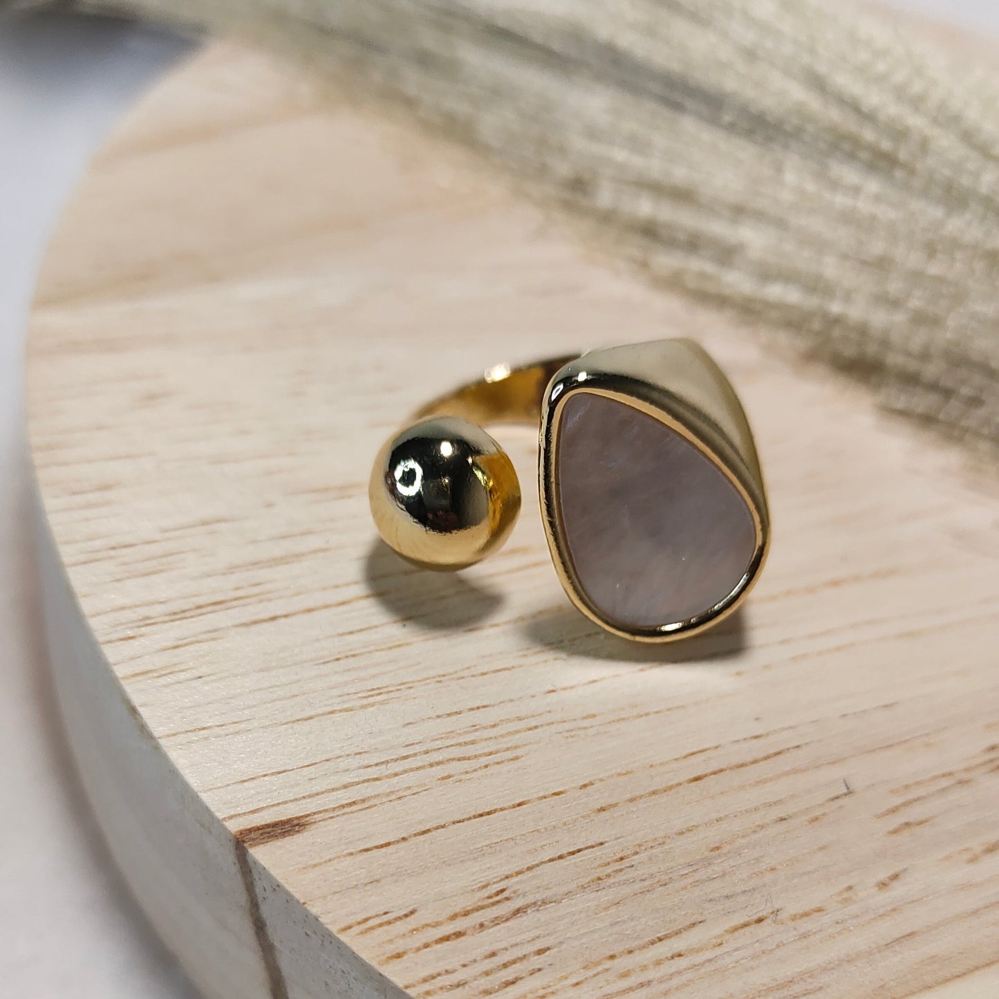 Gold ball ring