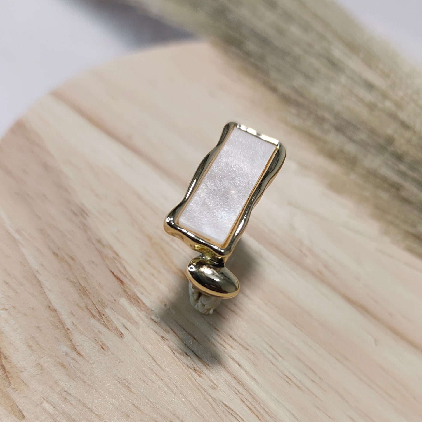 Rectangular ring