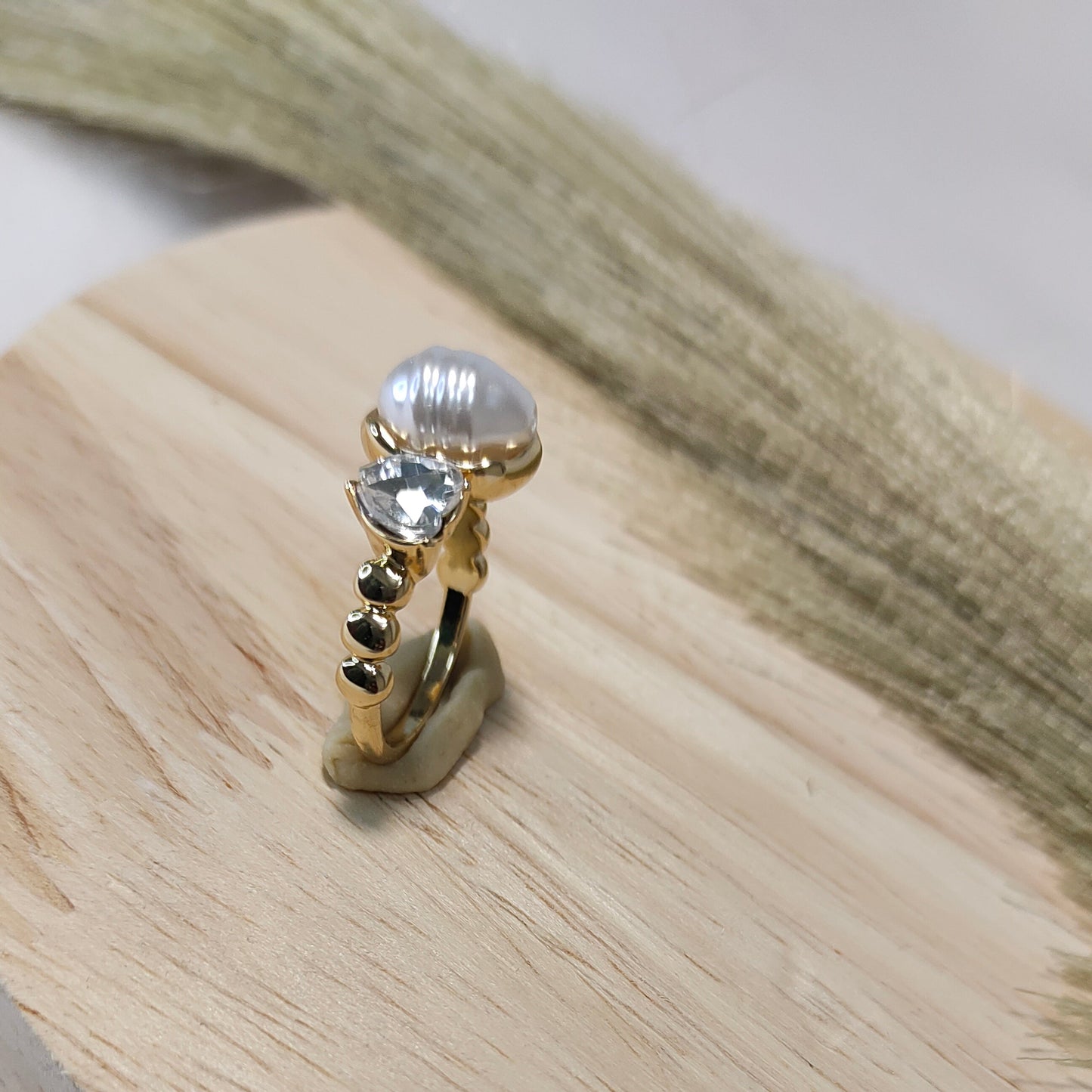 Heart crystal ring