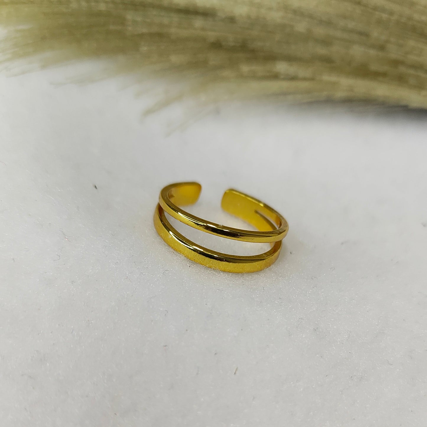 Plane double band ring