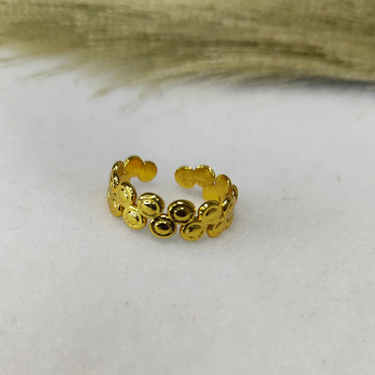 Round textured band ring