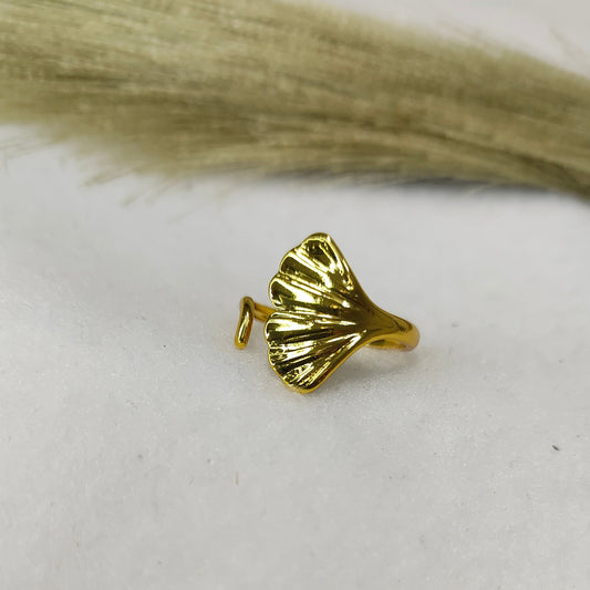 Mermaid band ring
