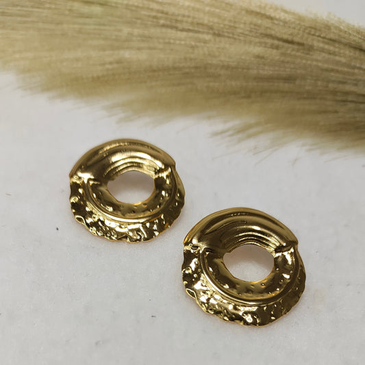 Hoop statement earrings