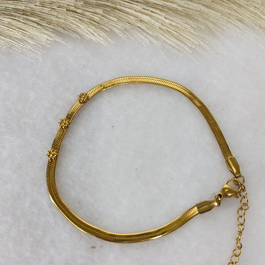 Flower snake chain bracelet